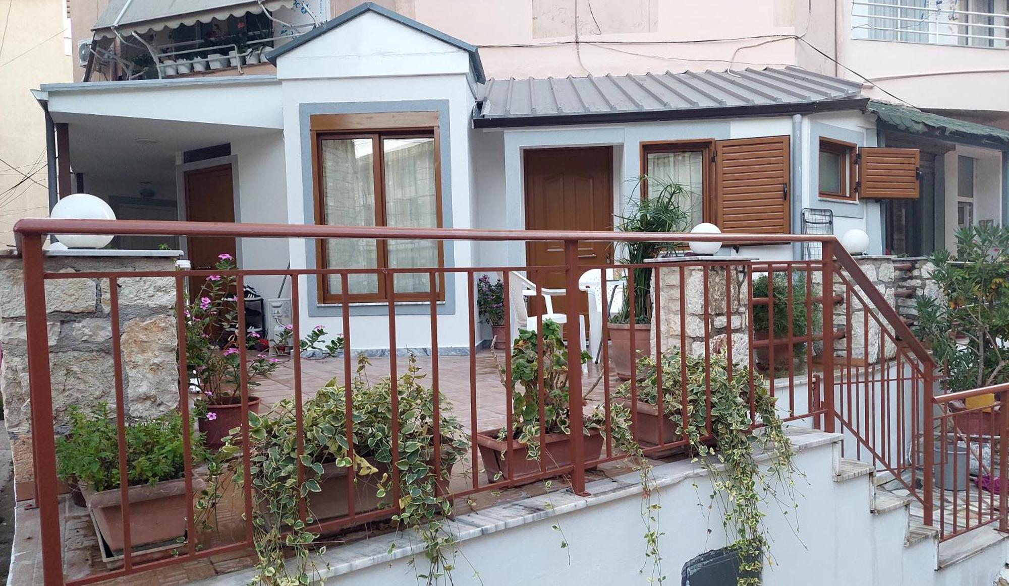 Mario Rooms Sarande Bagian luar foto